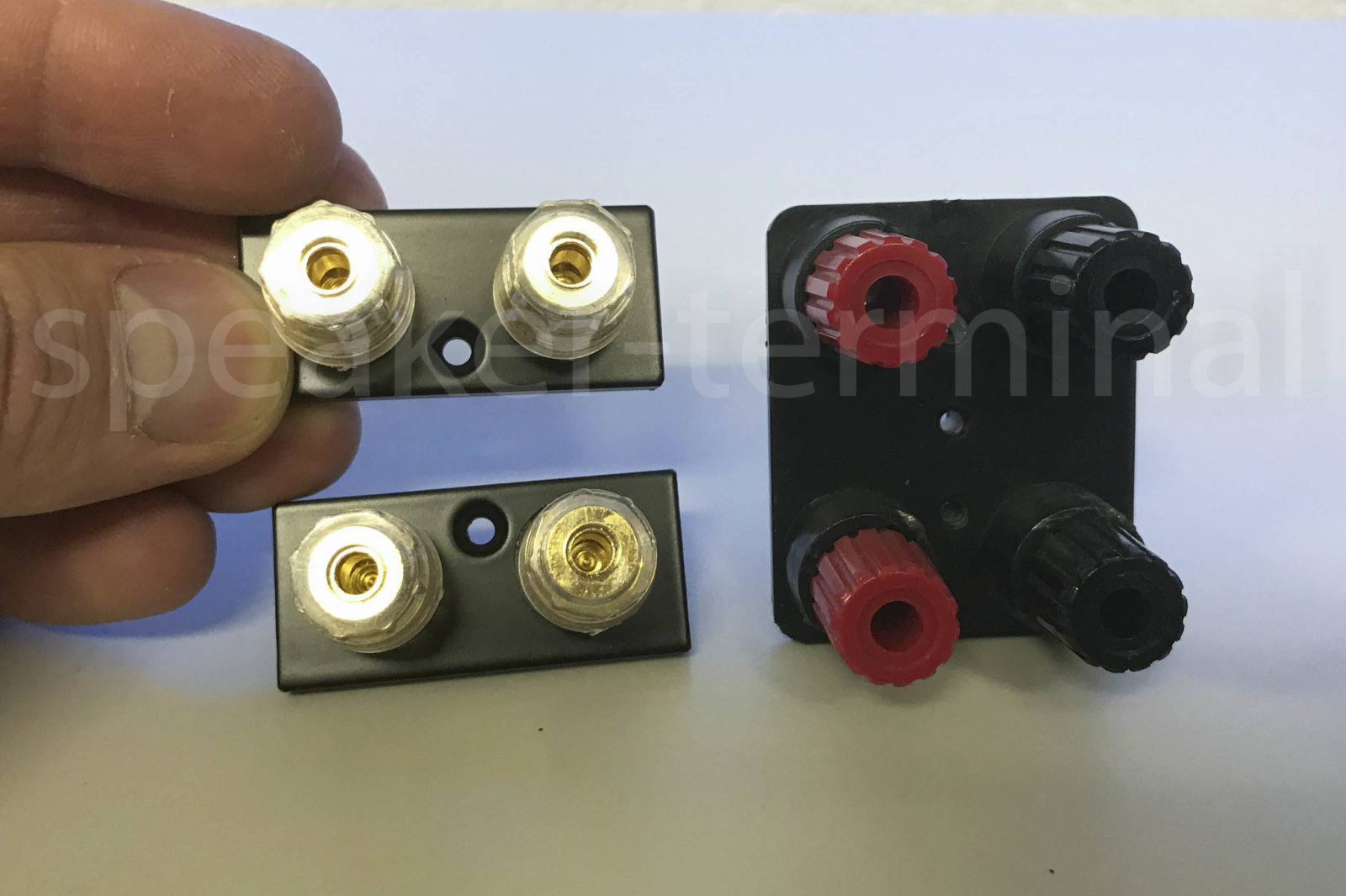 ONKYO M5099 Speaker terminal